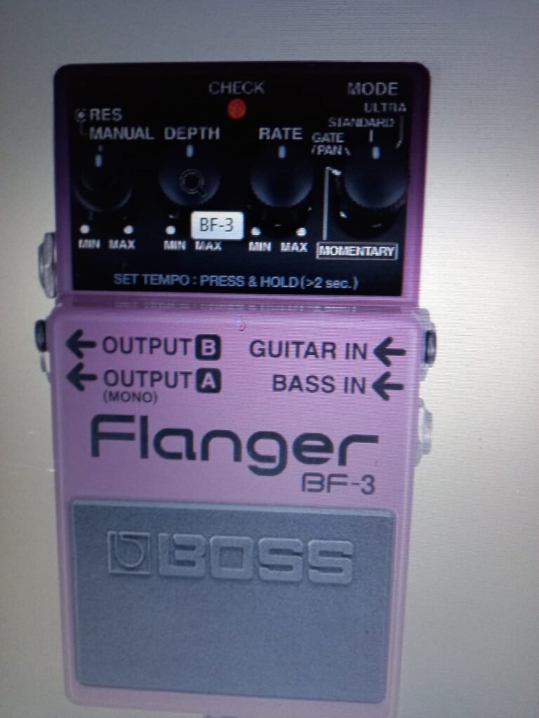 Pedal Flanger BF-3 R$ 700,00