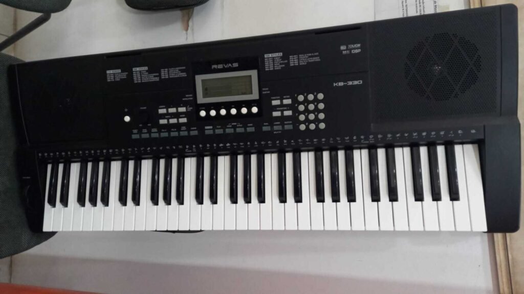 Teclado Roland Revas KB-330